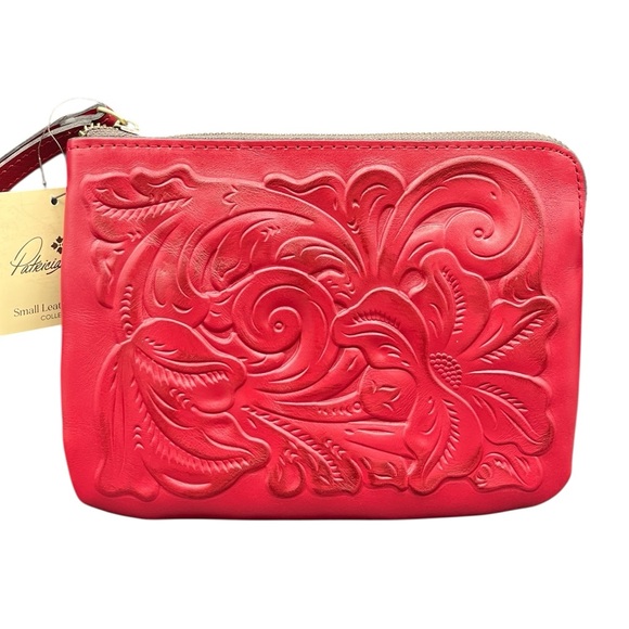 Patricia Nash Cassini Tooled Wristlet / Clutch in Berry Red - NWT - Picture 1 of 6